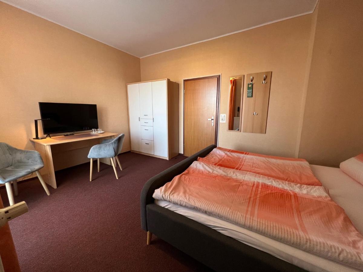 Hotelpension Am Thermalbad 3*